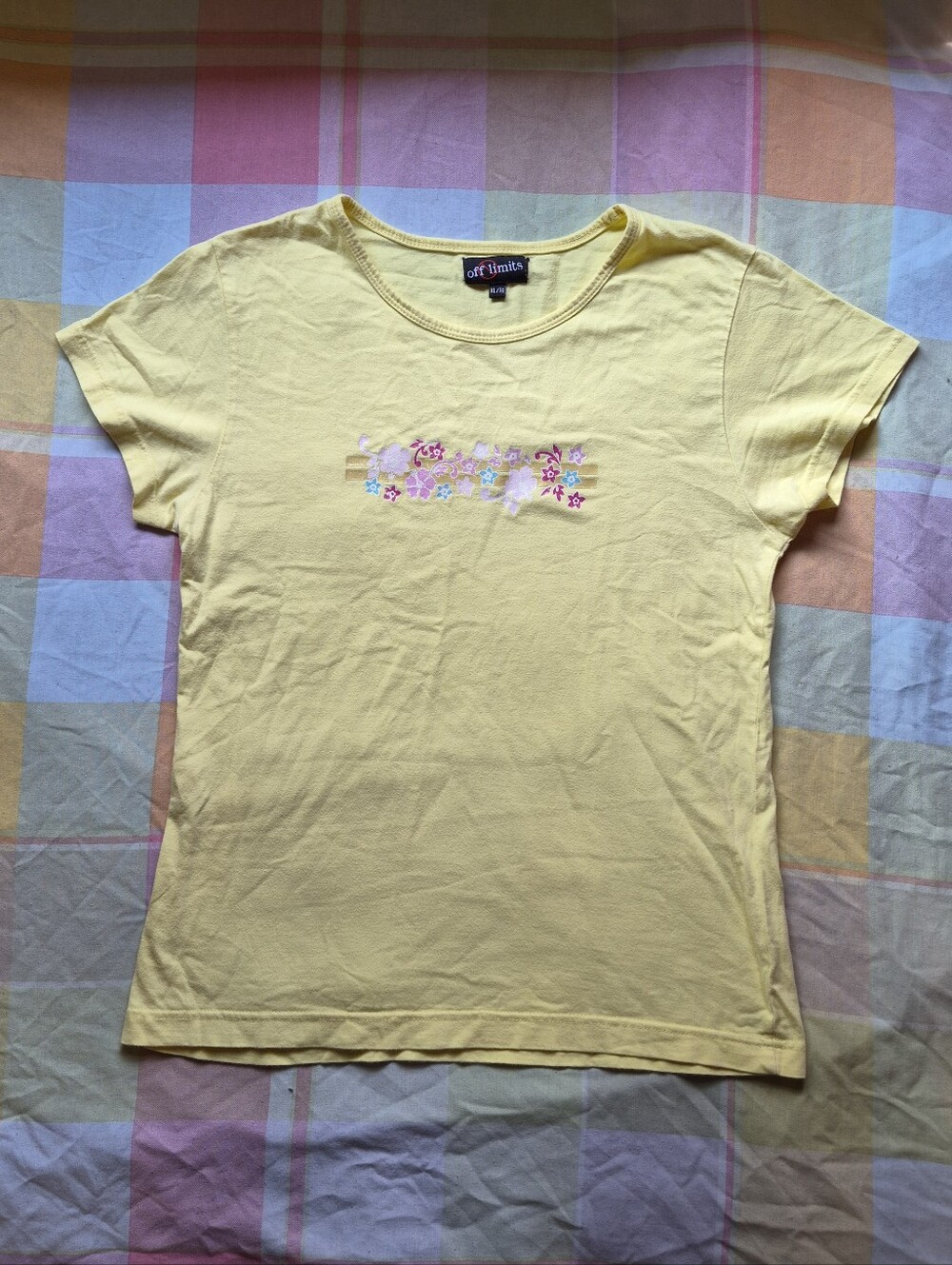 Yellow Short-Sleeve Floral Appliqué Tee